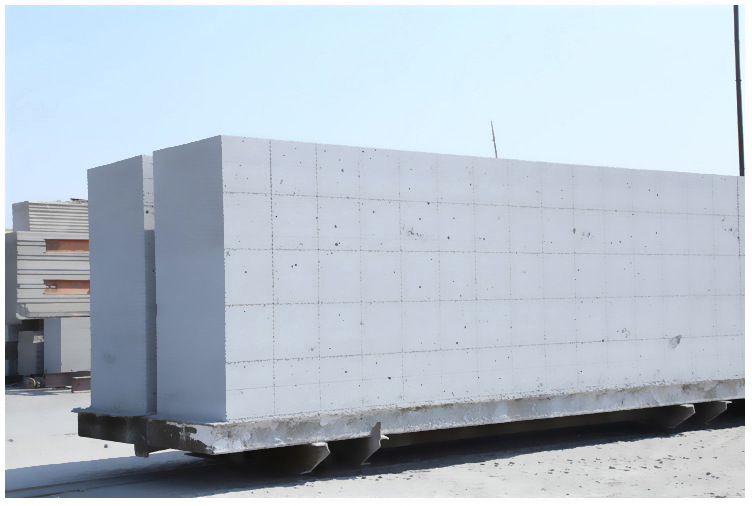露天加气块 加气砌块 轻质砖气孔结构及其影响因素